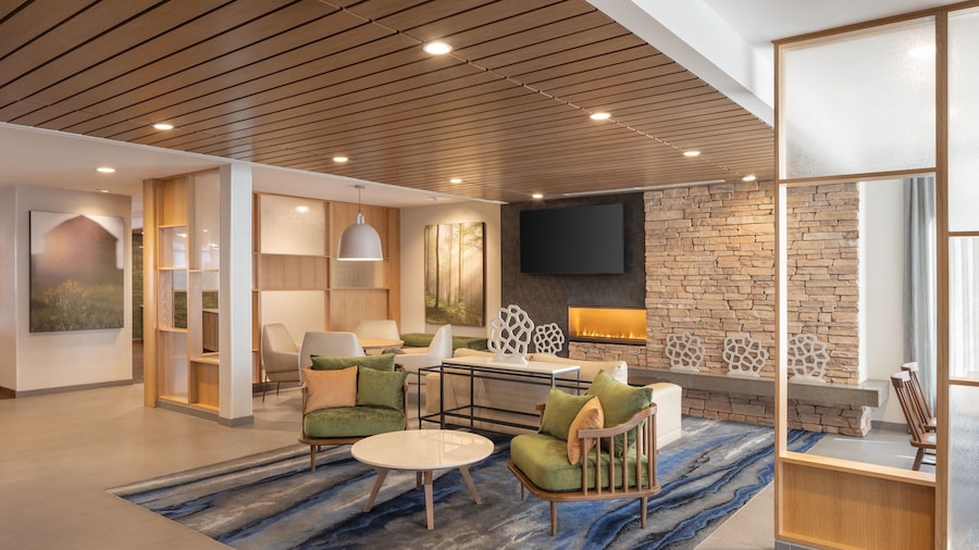 Fairfield Inn & Suites by Marriott Fresno North/Shaw Avenue