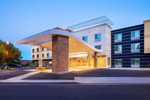 Exterior - Fairfield Inn & Suites by Marriott Fresno North/Shaw Avenue (Fresno)