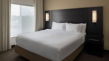 Decoración personalizada, muebles diferentes y escritorio