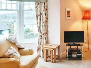 Living area - 1 bedroom accommodation in Windermere (Windermere)