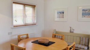 Dining - 2 bedroom accommodation in Horton, near Ilminster (Horton, near Ilminster)