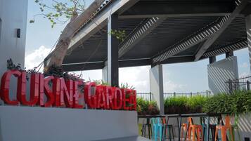 Enceinte de lâhĂ©bergement