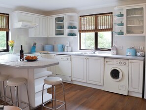 Dishwasher, highchair