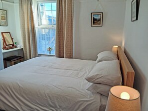2 bedrooms, free WiFi, bed sheets - 2 bedroom accommodation in Portinscale, near Keswick (Portinscale, near Keswick)