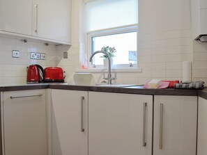 Dishwasher - James' Retreat (was12 Elm Court) (Keswick)