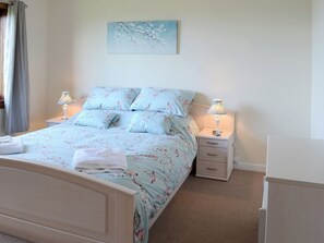 3 habitaciones, wifi gratis y ropa de cama 