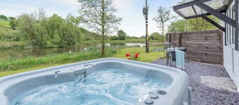 1 bedroom accommodation in Llandeilo