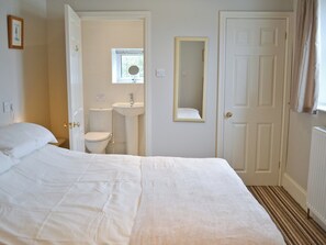 5 soverom, wi-fi (inkludert), sengetøy og rullestolvennlig