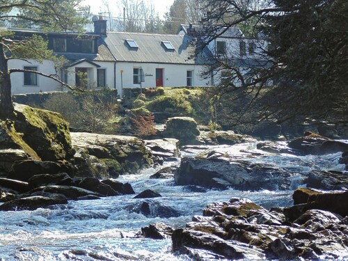 2 bedroom accommodation in Killin
