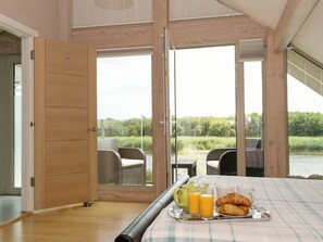 4 chambres, accès au Wi-Fi (inclus), literie fournie