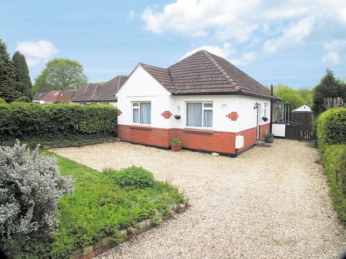 2 bedroom accommodation in Bournemouth