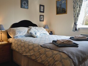 2 bedrooms, free WiFi, bed sheets - 2 bedroom accommodation in Oban (Oban)