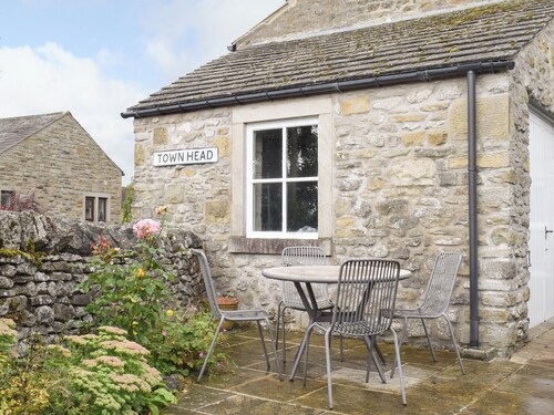 2 bedroom accommodation in Grassington