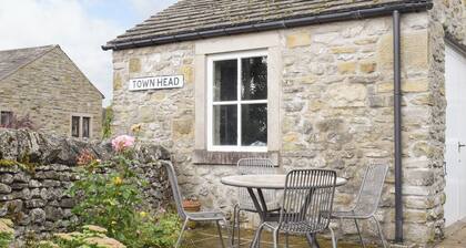 2 bedroom accommodation in Grassington