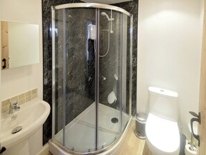 Towels - 1 bedroom accommodation in Whalley (Whalley)