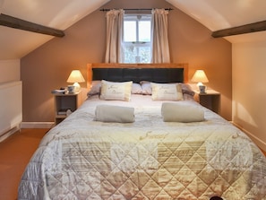 1 bedroom, free WiFi, bed sheets