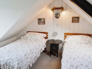 3 bedrooms, free WiFi, bed sheets