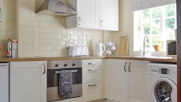 Chaise haute, congélateur