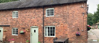 Repton Cottage - 25348