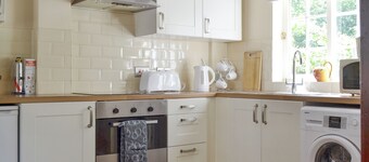 Repton Cottage - 25348