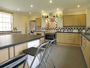 Dishwasher, highchair