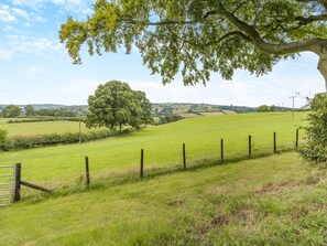Miscellaneous - 2 bedroom accommodation in Kingswood, near Kington (Kingswood, near Kington)