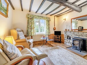 Fireplace - 2 bedroom accommodation in Kingswood, near Kington (Kingswood, near Kington)