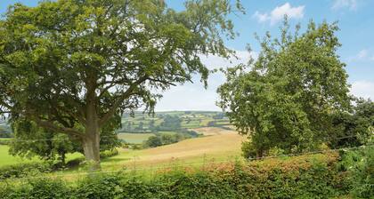 2 Schlafzimmer Unterkunft in Kingswood, near Kington