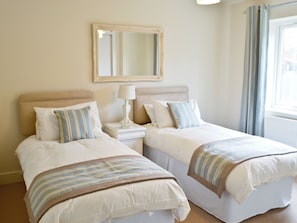 4 bedrooms, free WiFi, bed sheets
