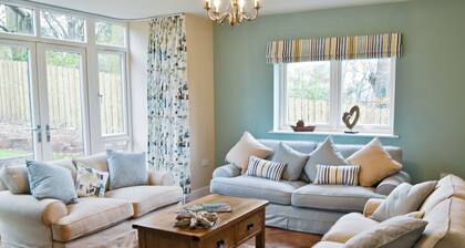 Salar's Rest - 28028