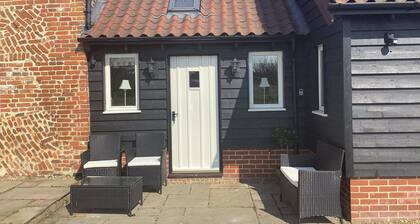 A former granary, set in an attractive quiet setting.