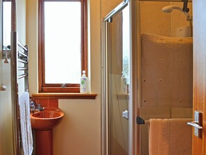 Towels - 2 bedroom accommodation in Moniaive, near Thornhill (Moniaive, near Thornhill)