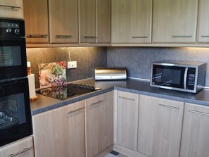 Dishwasher, freezer