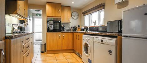 Dishwasher, highchair