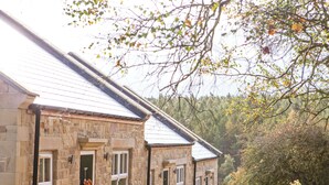 Exterior - 2 bedroom accommodation in Knitsley, near Lanchester (Knitsley, near Lanchester)