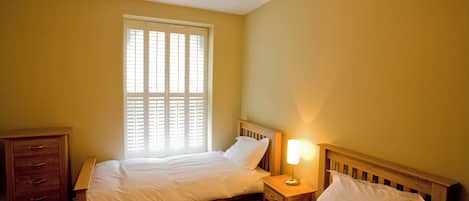 3 Schlafzimmer, kostenloses WLAN, Bettwäsche