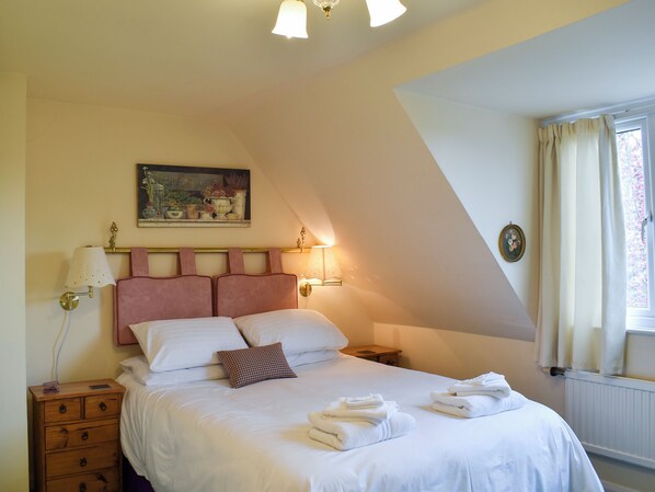4 chambres, Wi-Fi gratuit, draps fournis