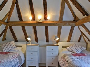 2 bedrooms, free WiFi, bed sheets