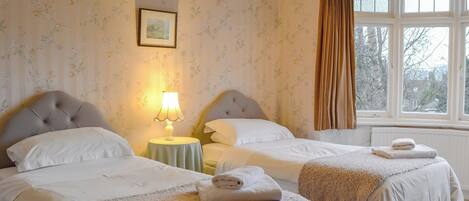 3 chambres, draps fournis