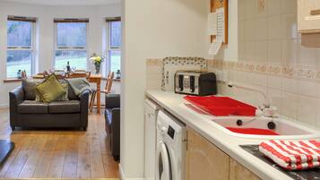 Dishwasher, highchair