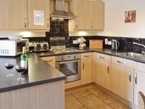 Geschirrspüler, Hochstuhl