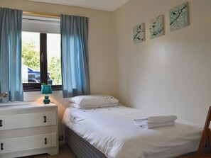 3 bedrooms, free WiFi, bed sheets