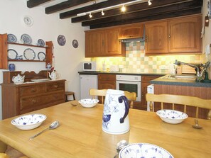 Talheres/pratos/utensílios de cozinha