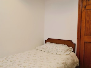 3 chambres, Wi-Fi gratuit, draps fournis