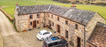 2 bedroom accommodation in Pooley Bridge