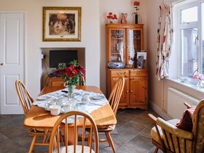 Dining - 2 bedroom accommodation in Churchinford, near Taunton (Churchinford, near Taunton)