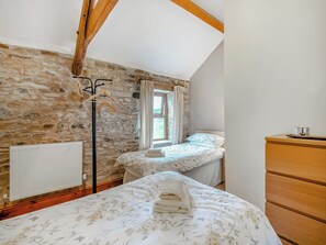 2 quartos, Wi-Fi de cortesia, roupa de cama