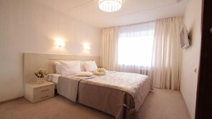 Suite Supérieure, plusieurs lits, non-fumeur, vue ville