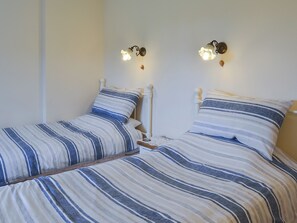 3 chambres, Wi-Fi gratuit, draps fournis