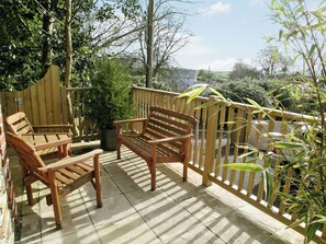 Terrace/patio - 5 bedroom accommodation in Jacobstow, Bude (Jacobstow, Bude)